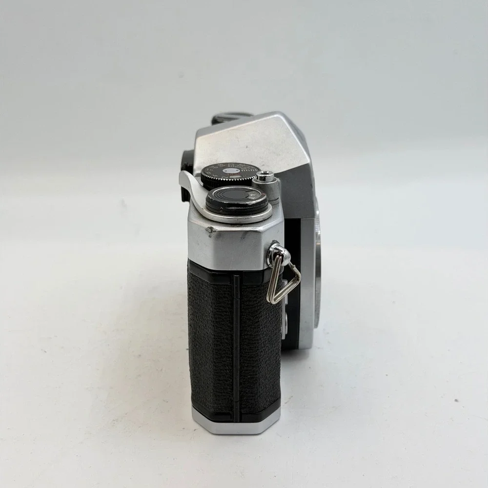 Asahi Pentax Spotmatic SP 35mm SLR Film Camera Body Silver Black Vintage Japan